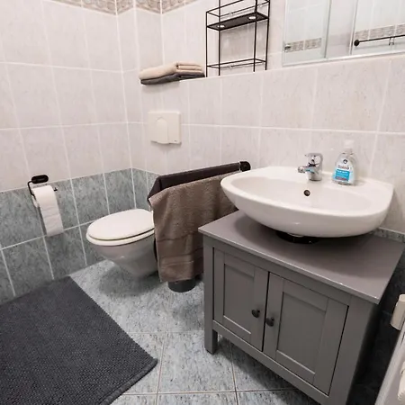 Niedliches Und Gemuetliches Apartment-kassberg! Appartamento Chemnitz